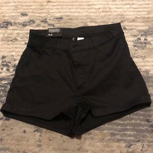 H&M DIVIDED HIGH WAISTED SHORTS